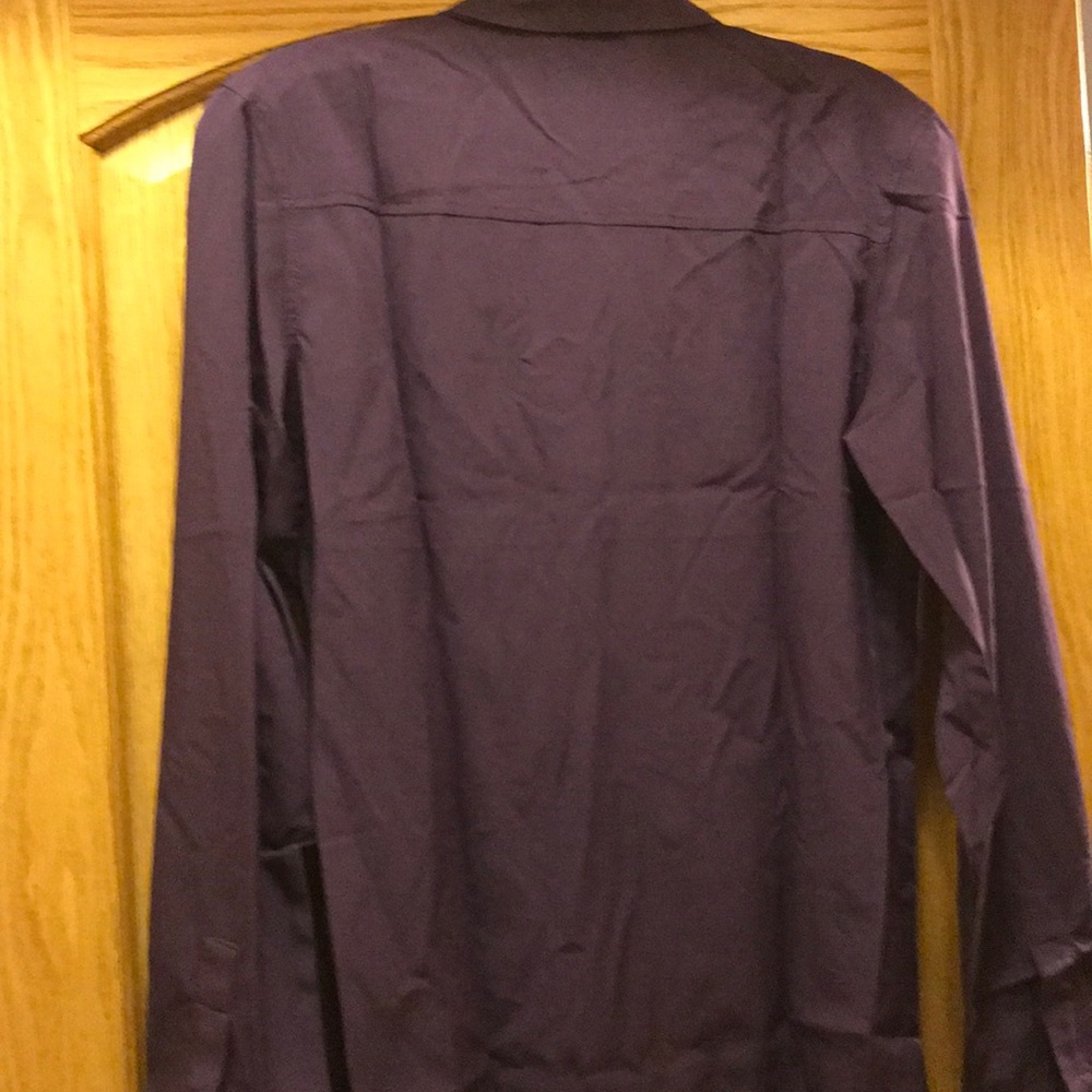 Dress/casual NWOT- plum dress shirt to help girls - Picture 3 of 3